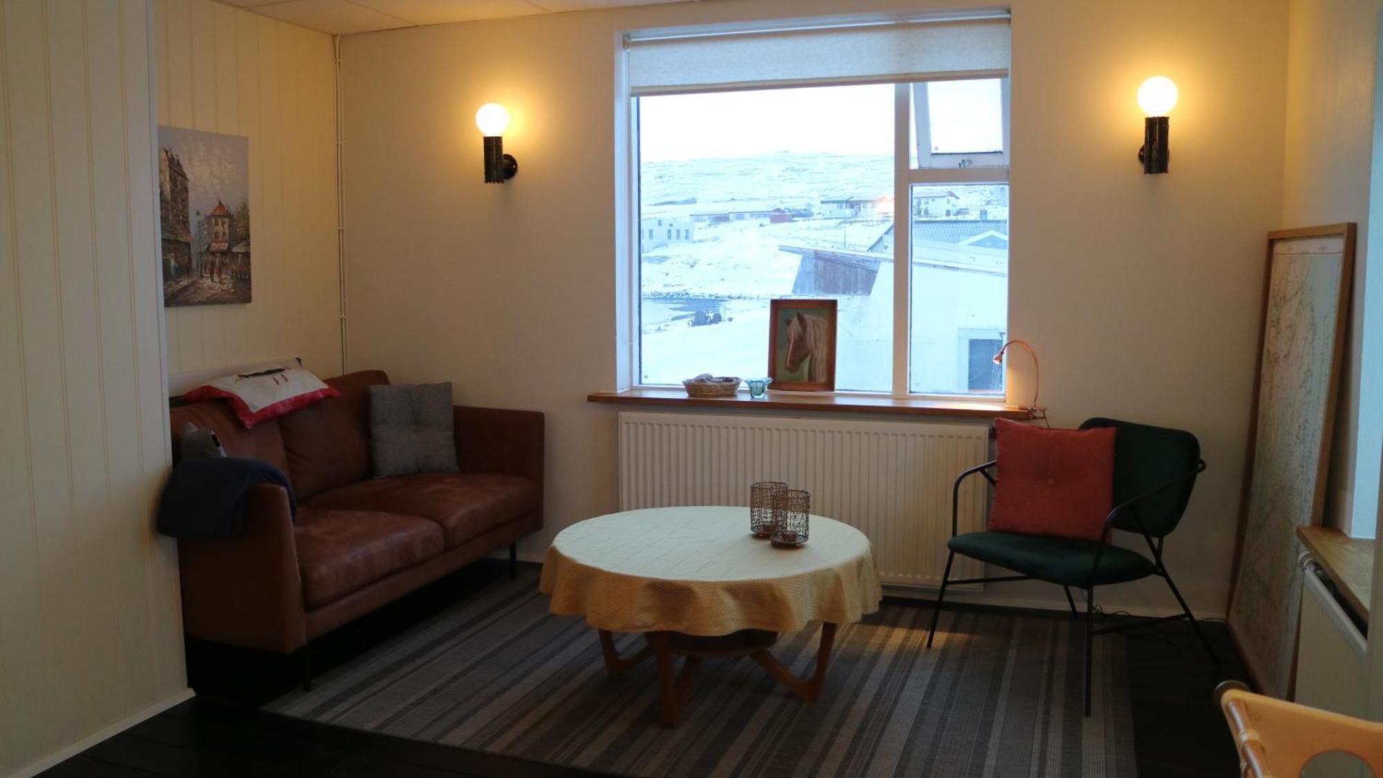 Tangahus Guesthouse Bortheyri Exteriör bild