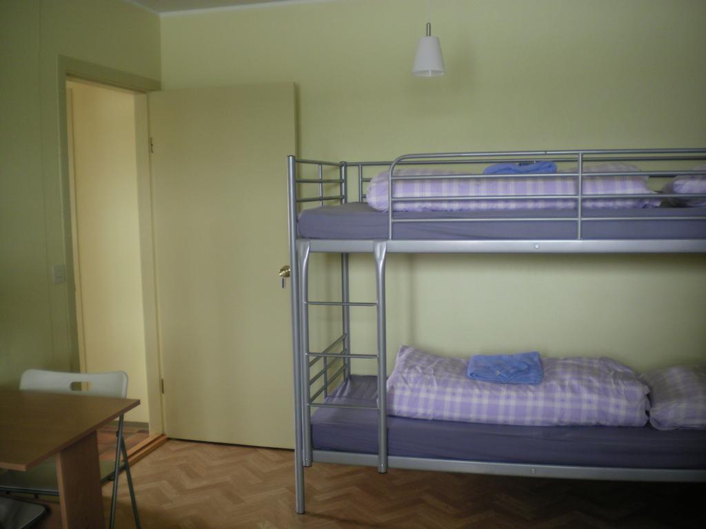 Tangahus Guesthouse Bortheyri Rum bild